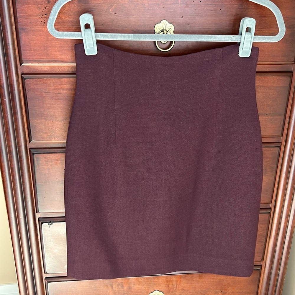 Vestimenta for Louis, Boston Vintage High Waist Burgundy Pencil Skirt